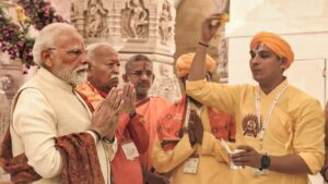  Modi hoists saffron flag 